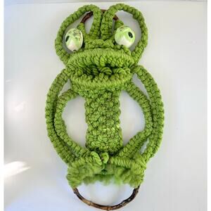 Mid Century Macrame Avocado Green Frog Towel Holder Wall Hanging